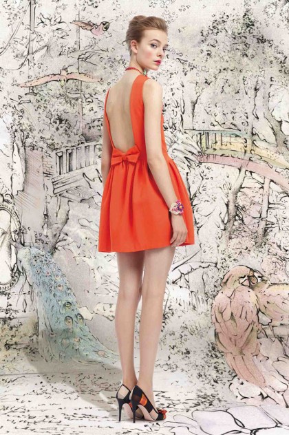 แต่งกายชวนฝัน กับคอลเลกชั่นท้าแดดจาก REDValentino สวยไม่จำเจ!! - คอลเลกชั่นเสื้อผ้า - REDValentino - การแต่งตัว - แฟชั่นหน้าร้อน - ชุดเดรสหรูหรา - แฟชั่นคุณผู้หญิง