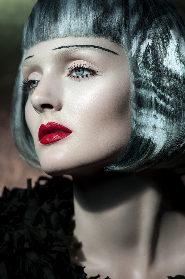Kiểu makeup & làm tóc ấn tượng trên tạp chí Fault - Chăm sóc sắc đẹp - Tin Thời Trang - Thư viện ảnh - Trang điểm