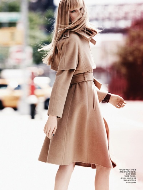 Hanne Gaby Odiele by Dean Isidro for Harper’s Bazaar Korea October 2011 - Model