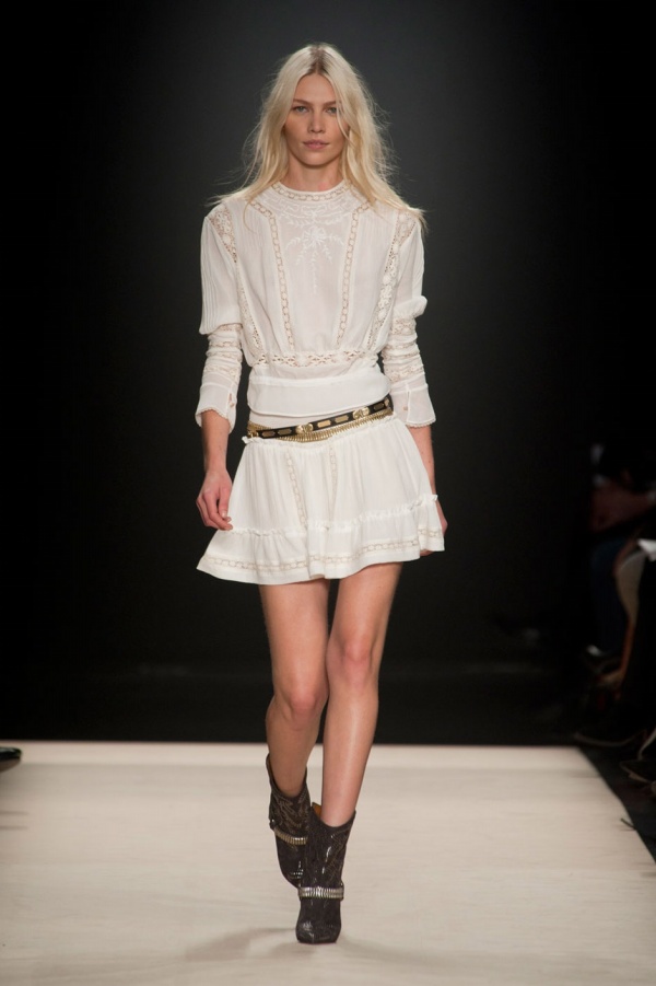 White for Elegant Winter - Fashion - Women's Wear - Winter 2012 - Tips - Trends