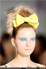 Bow headbands: hair accessories trend - headbands - bow - Trends - Accessories