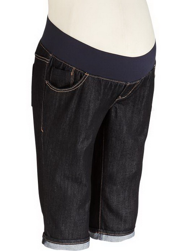 Trẻ trung cùng short Old Navy dù đang bầu bí - Old Navy - Thời trang nữ - Thời trang - Quần short