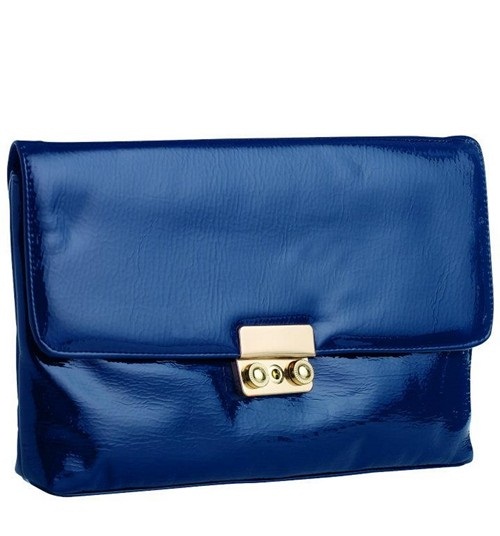 Clutch on me โฉบเฉี่ยวไม่ตกเทนด์ด้วยกระเป๋าถือสุดเก๋