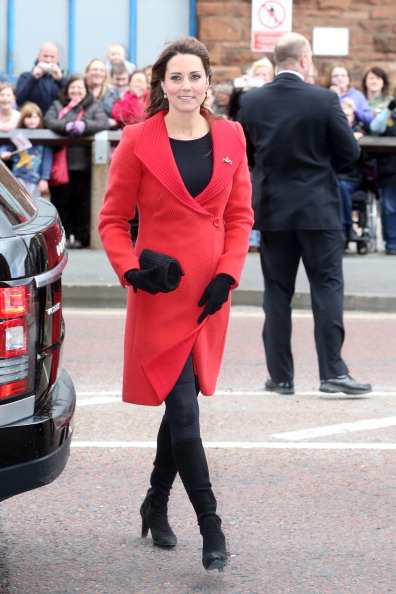 เจ้าหญิง Kate Middleton กับเสื้อโค้ทเก๋ๆ - แฟชั่น - แต่งหน้า - แฟชั่นคุณผู้หญิง - แฟชั่นดารา - เคล็ดลับ - เทรนด์ใหม่ - อินเทรนด์ - ความงาม - นางแบบ - Celeb Style - แฟชั่นวัยรุ่น - ทรงผม