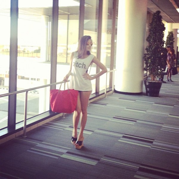 นุ่งสั้นสไตล์ดารา สั้นแค่ไหนต้องไปชมภาพ! - Celeb Style - แฟชั่นดารา - ดารานุ่งสั้น - กางเกงขาสั้น - การแต่งตัวดารา - ใบเตย อาร์สยาม - พีค - กิ๊บซี่