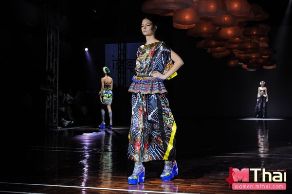 แฟชั่นโชว์ “DIWALI NIGHT” เทศกาลแห่งแสงสะท้อนวัฒนธรรม - แฟชั่นโชว์ - DIWALI NIGHT - ISSUE AUTUMN - เทศกาลแห่งแสง