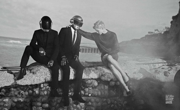 Daft Punk Sánh Bước Saskia de Brauw Trên Tạp Chí M le Monde Tháng 12/2013 - Daft Punk - M le Monde - Saskia de Brauw - Sao - Người mẫu - Thời trang - Tin Thời Trang - Hình ảnh - Tạp chí