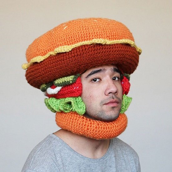 Crocheted Food Hats งานอาร์ตที่ชมพู่อารยาอาจจะต้องหลบไป!