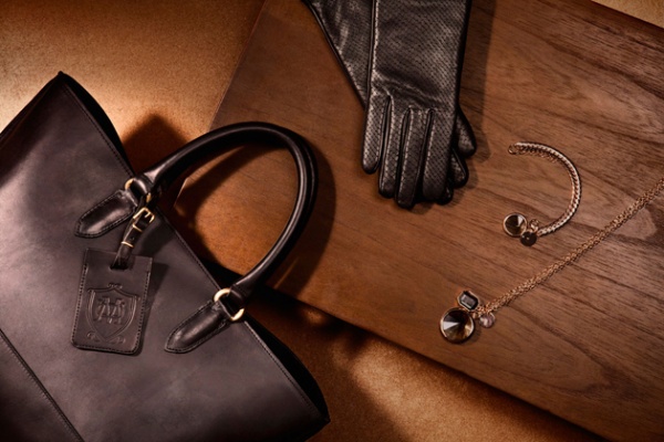 Chic and Awesome Massimo Dutti Christmas Temptations Holidays 2012 Accessories Collection - Massimo Dutti - Designer - Collection - Fashion - Accessory - Holiday 2012 - Fashion News