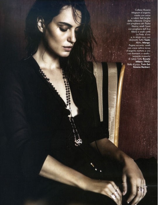 Trang sức sang trọng trên tạp chí Vanity Fair Ý tháng 11 - Catrinel Menghia - Vanity Fair Ý - Người mẫu - Trang sức - Thư viện ảnh
