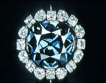 Famed and feared Hope Diamond goes naked