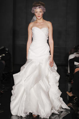 Fashion for the prettiest bride - Reem Acra