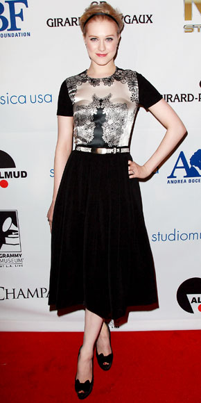 เดรสลายพรินท์โตๆใส่แล้วสวยนะจะบอกให้ - เทรนด์ใหม่ - Celeb Style - นางแบบ - เดรส - อินเทรนด์ - แฟชั่นคุณผู้หญิง - แฟชั่น - แฟชั่นดารา - ความงาม
