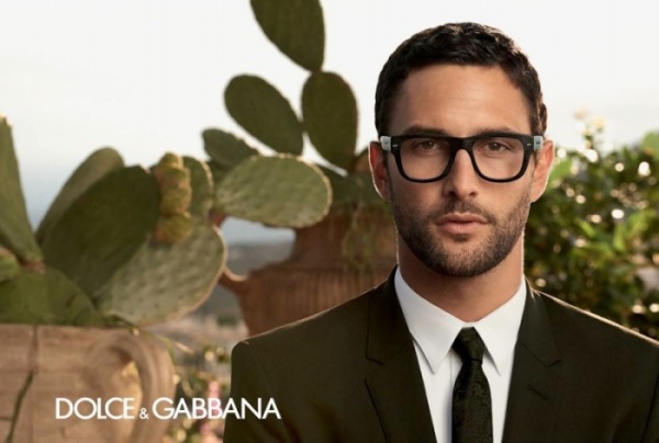 Mỹ Nam Và Quảng Cáo Mắt Kính Xuân/Hè 2014 Của Dolce & Gabbana - Dolce & Gabbana - Người mẫu - Tin Thời Trang - Thời trang - Hình ảnh - Phụ kiện - Mắt kính - Chiến dịch quảng cáo - Xuân/Hè 2014 - Noah Mills - Adam Senn - Evandro Soldati