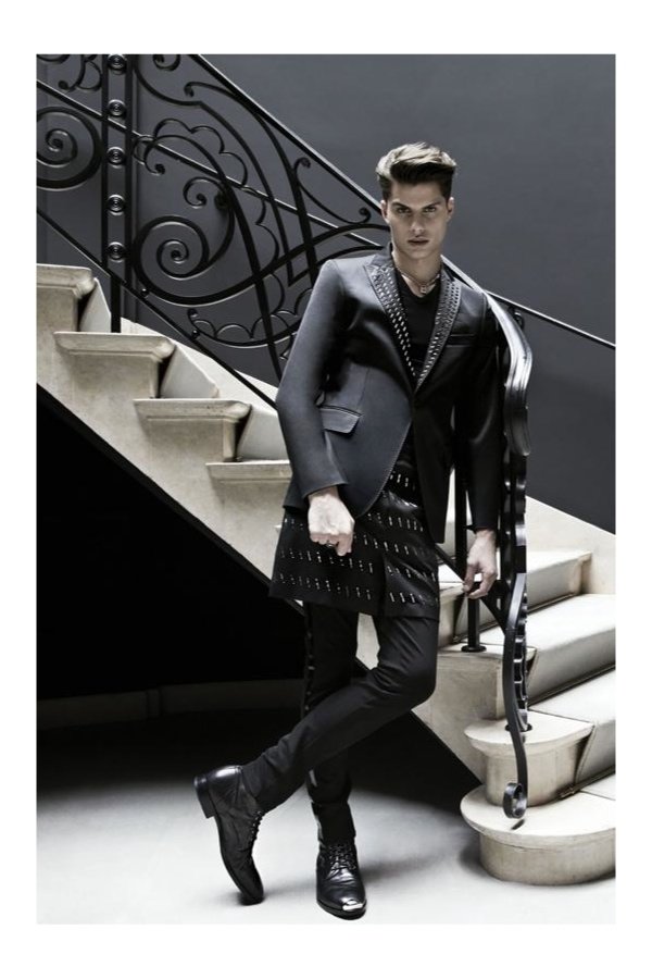 Lucas Valerdi cá tính với thời trang John Richmond Thu/Đông 2013