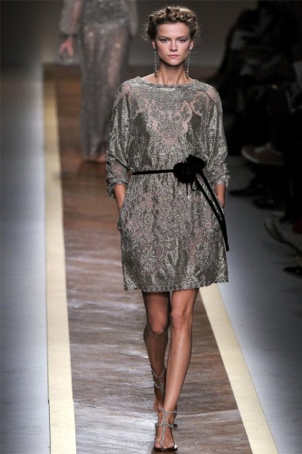 Princesses from Valentino Spring 2012 RTW - Fashion Show - Valentino
