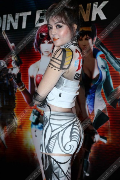 เปิดตัว THE GAMES XPO 2012 กับโชว์ Body paint ..... - Body paint - THE GAMES XPO 2012 - เกมหวงอี้ออนไลน์ภาค2 - เพ้นท์ร่างกาย - เปิดตัว