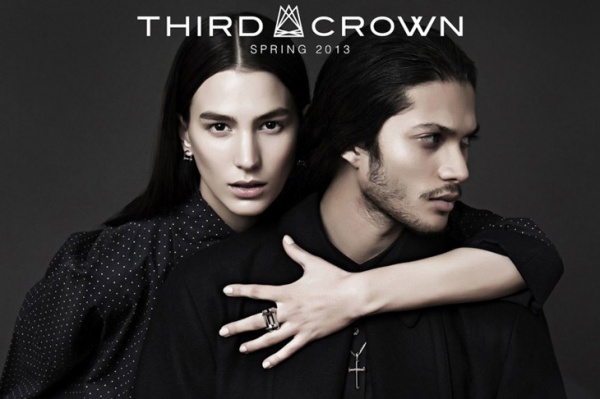 Mila Mijo Mihaljcic chụp ảnh quảng cáo trang sức Third Crown - Mila Mijo Mihaljcic - Trang sức - Third Crown - Phụ kiện