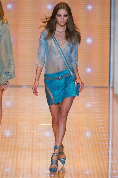 Versace Spring 2013 Collection - Fashion - Designer - Collection - Women's Wear - Fashion Show - Versace