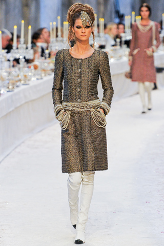 Cảm nhận hơi thở Ấn Độ trong BST Thu đầy bí ẩn từ Chanel Pre-Fall 2012 - Bộ sưu tập - Chanel