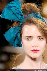 Bow headbands: hair accessories trend - headbands - bow - Trends - Accessories