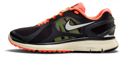 เอาใจนักวิ่ง 'ไนกี้'  โชว์'รองเท้า'เหนือความคาดหมาย!!! - รองเท้ากีฬา - รองเท้าวิ่ง - ไนกี้ - ลูนาร์ อีคลิปส์ - พลัส 2 - ไดนามิค ฟิต - แจ๊กเกต - Nike - ไซโคลน - เวเปอร์ แจ๊กเกต