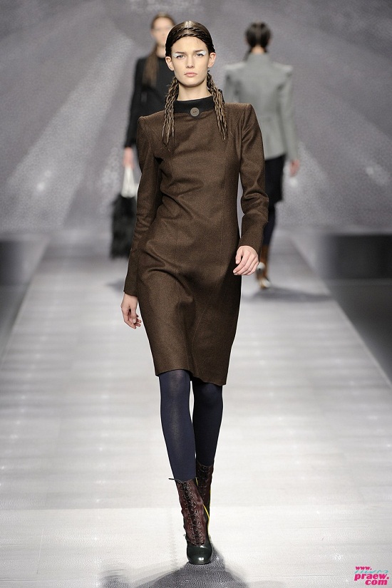 คอลเล็กชั่นฤดูใบไม้ร่วง-ฤดูหนาว 2012 จาก FENDI - แฟชั่นคุณผู้หญิง - FENDI
