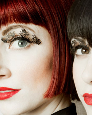 Paper Eyelashes: Hot Trend for every Party - Accessory - Makeup - Eyelashes