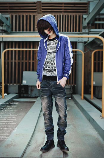 มิกซ์ แอนด์ แมทช์ แฟชั่นพิมพ์ลายของหนุ่ม ๆ