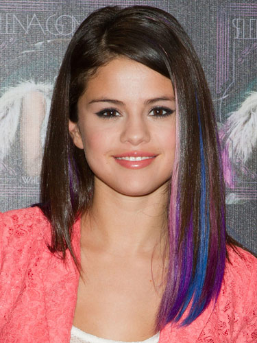 Những kiểu tóc ấn tượng của cô bạn phù thủy Selena Gomez - Tóc