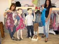 מעצבי אופנה לילדים - בחנות היפהפיה 'סיפורי בגדים' בבעלות אתי קימלוב