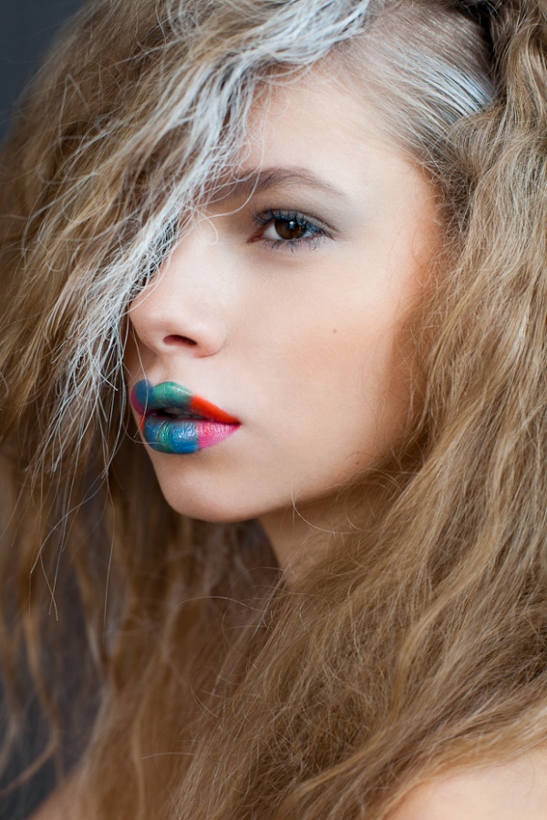 Bộ ảnh đẹp đầy sắc màu được thực hiện bởi Johanna Frischherz - Trang điểm - Tin Thời Trang - Người mẫu - Thư viện ảnh - Laura M