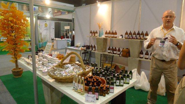 ALODIA OIL MATTERS : NATURE IS LIFE - น้ำมันออย - สุขภาพ - บำรุงผิว - ธรรมชาติ