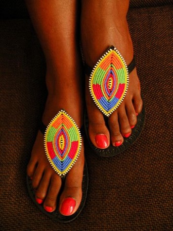 รองเท้าสไตล์แอฟริกัน เริ่ดๆ - เทรนด์ใหม่ - การแต่งตัว - อินเทรนด์ - แฟชั่นคุณผู้หญิง - แฟชั่นเสื้อผ้า