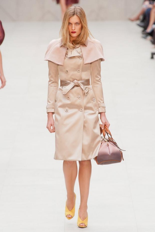 Burberry Prorsum S/S 2013 Collection - Women's Wear - Collection - Fashion - Fashion Show - Burberry Prorsum - S/S 2013