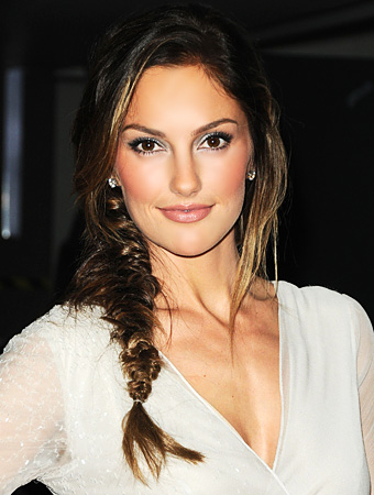 Minka Kelly กับวัย 32 ที่ยังแจ๋ว - Celeb Style - เทรนด์ใหม่ - ความงาม - แฟชั่น - แฟชั่นดารา - แฟชั่นคุณผู้หญิง - แต่งหน้า - เคล็ดลับ - อินเทรนด์ - แฟชั่นวัยรุ่น