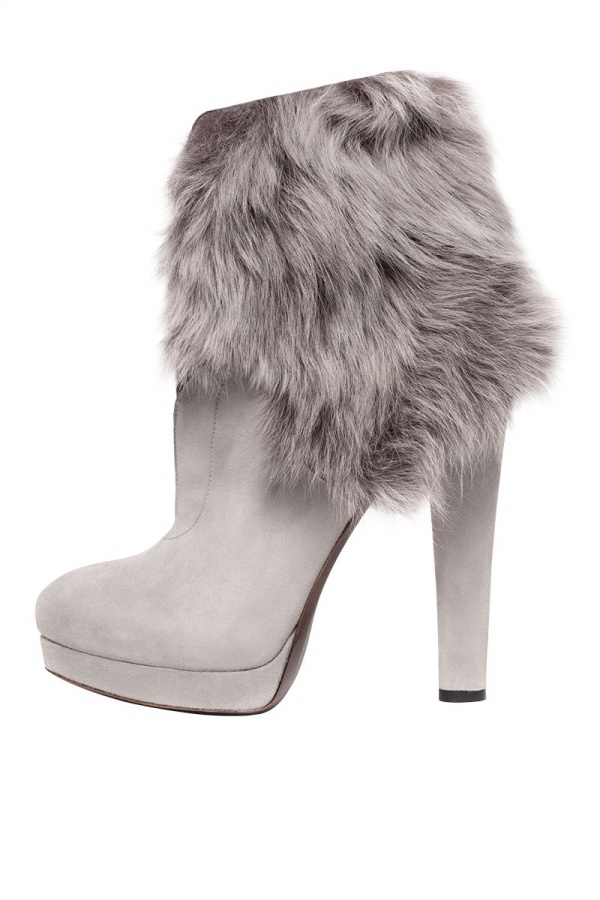 Cool Furry Items Give You Cozy Season - Fashion - Bag - Women's Wear - Shoes - Accessory - Fur