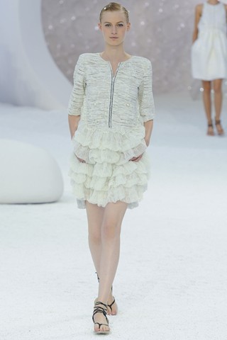 Bộ sưu tập Chanel Xuân 2012 Ready-To-Wear tại Tuần lễ thời trang Paris - Thời trang nữ - Bo suu tap