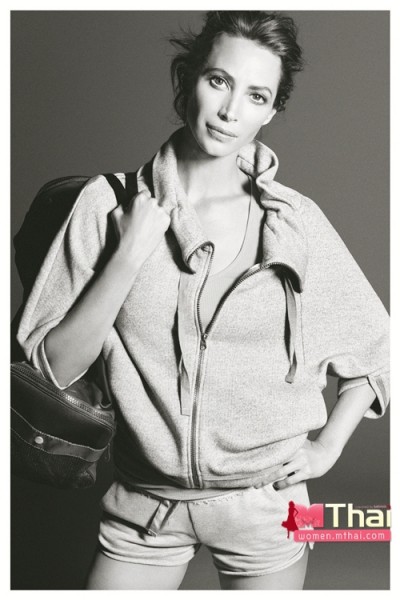 เปิดตัว เสื้อผ้ากีฬา Esprit Wellness Collection 2012