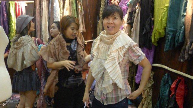 Ziba Moda ผ้าคลุมไหล่สุดแนว - แฟชั่น - แฟชั่นคุณผู้หญิง - งานเมดอินไทยแลนด์ - Ziba Moda - ผ้าคลุม