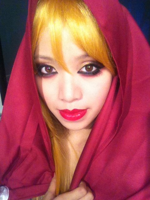 Halloween tutorial with Michelle Phan: Red Riding Hood Makeup
