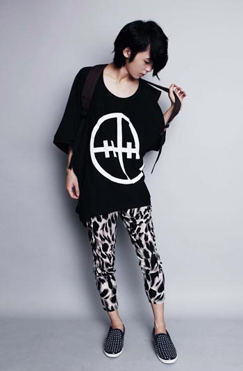 มิกซ์ แอนด์ แมทช์ แฟชั่นพิมพ์ลายของหนุ่ม ๆ