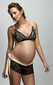 Babylicious underwear for your bump