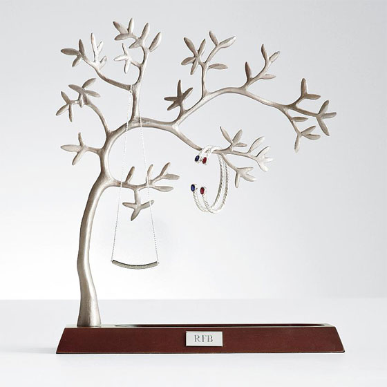 Stylish Jewelry Stands for Girly Girls - Accessory