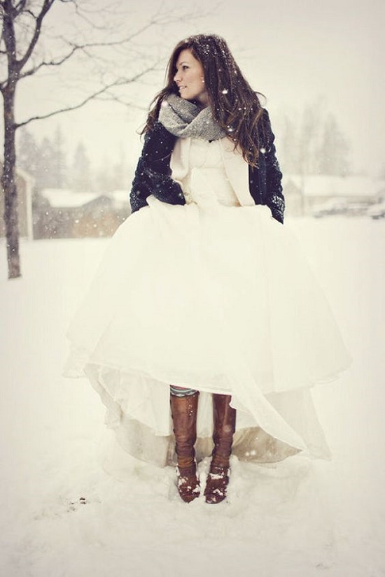 winter wedding dress - ชุดแต่งงาน - เจ้าสาว - ชุดแต่งงานสวย - ชุดแต่งงานสวยๆ - แฟชั่น - ผู้หญิง - แฟชั่นคุณผู้หญิง - ไอเดีย - อินเทรนด์ - การแต่งตัว - เทรนด์ใหม่ - เทรนด์แฟชั่น - แฟชั่นเสื้อผ้า
