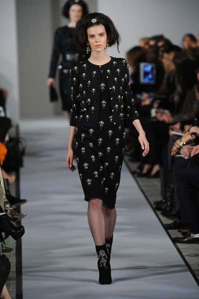 งามสง่าหรูหรากับ Oscar de la Renta Fall 2012 - Oscar de la Renta - แฟชั่นคุณผู้หญิง - แฟชั่นโชว์