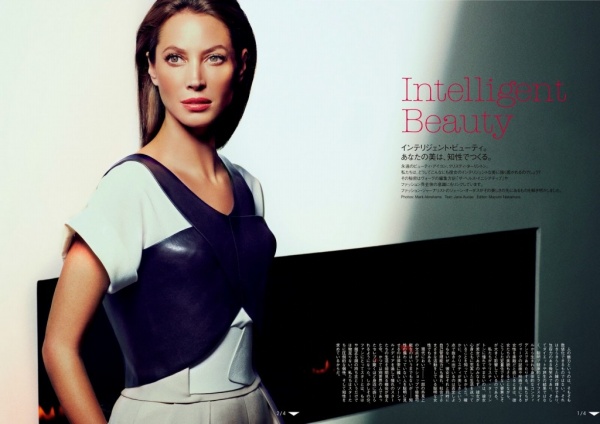 Christy Turlington khỏe đẹp trên tạp chí Vogue Nhật Bản tháng 6/2014 - Christy Turlington - Vogue Nhật Bản - Hình ảnh - Người mẫu - Tin Thời Trang