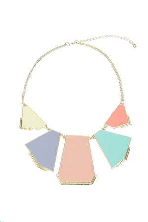 เพิ่มเสน่ห์แพรวพราว ด้วยไอเทมที่แวววาว - Accessories - เครื่องประดับ - Jewelry
