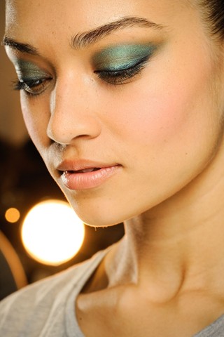 Bright Eyes Makeup for Autumn-Winter 2012/2013 - Autumn/Winter2012-13 - Makeup - Beauty - Trends
