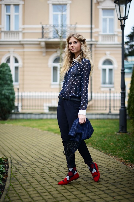 Valeriya Volkova How to Wear the Arty Fashion Style - อินเทรนด์ - แฟชั่นคุณผู้หญิง - แฟชั่นวัยรุ่น - แฟชั่นเสื้อผ้า - แฟชั่นผู้หญิง - เทรนด์แฟชั่น - เทรนด์ใหม่ - ผู้หญิง - การแต่งตัว